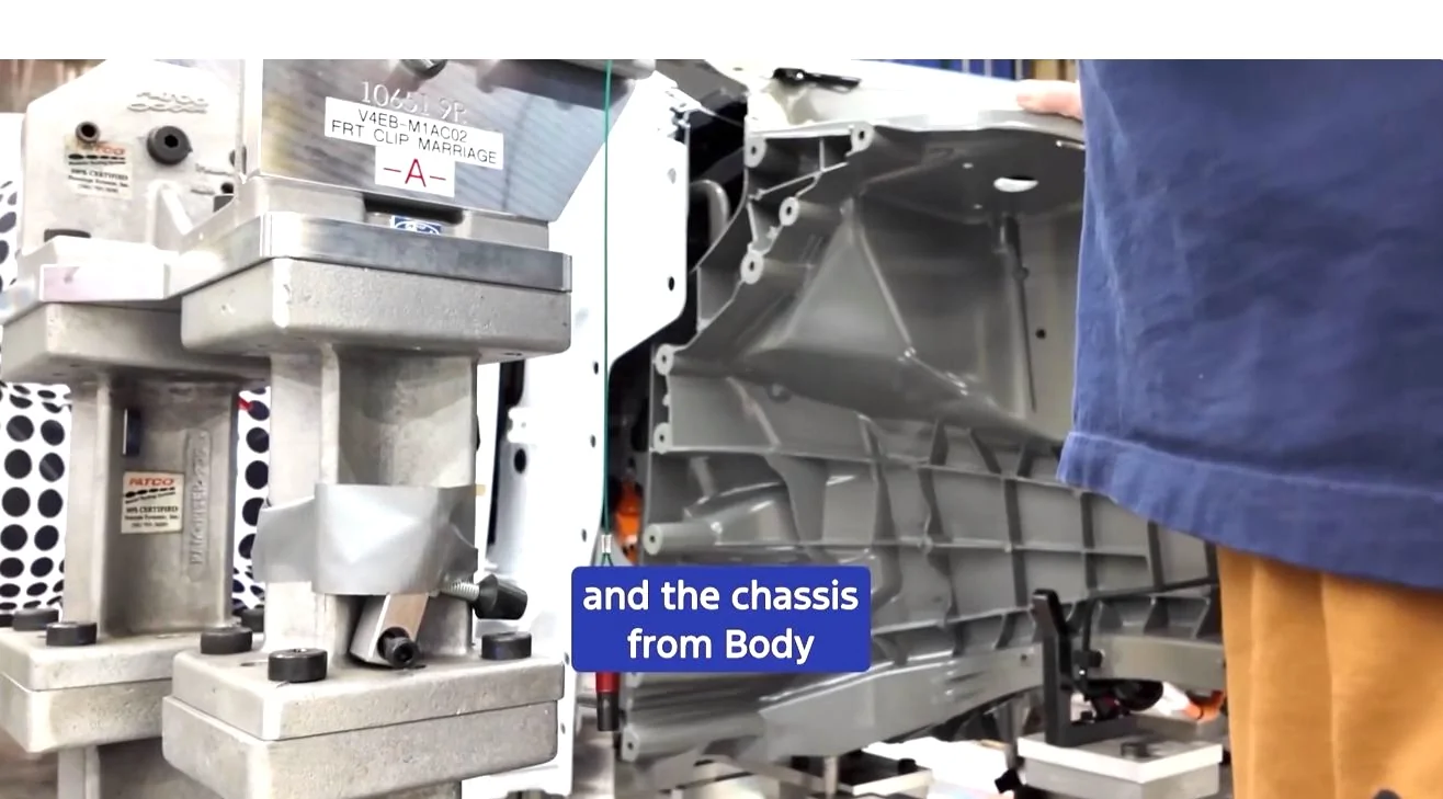 Ranchero EV Pickup Truck Farley reiterates $30K Ranchero EV pickup starting price + Order Banks open late 2026 ford-ceo-jim-farley-reaffirms-key-details-about-new-electric-pickup-truck_15