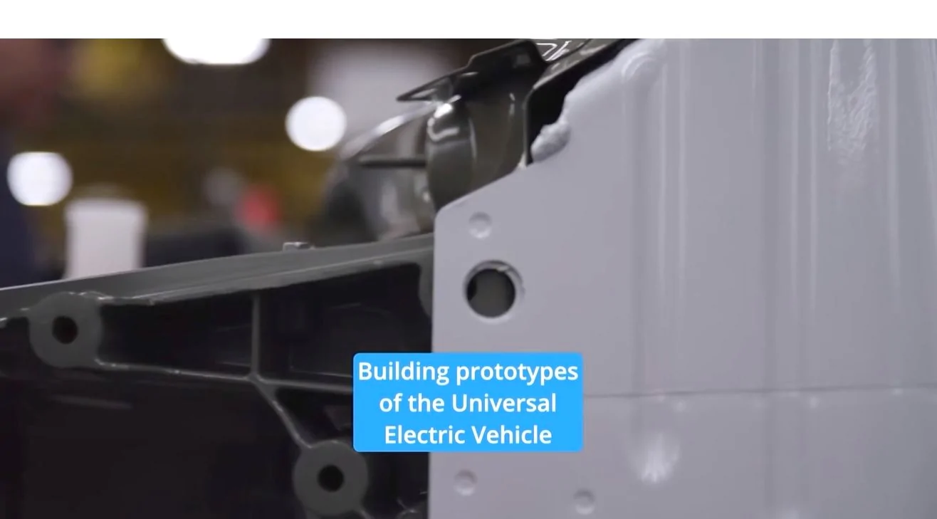 Ranchero EV Pickup Truck Farley reiterates $30K Ranchero EV pickup starting price + Order Banks open late 2026 ford-ceo-jim-farley-reaffirms-key-details-about-new-electric-pickup-truck_18