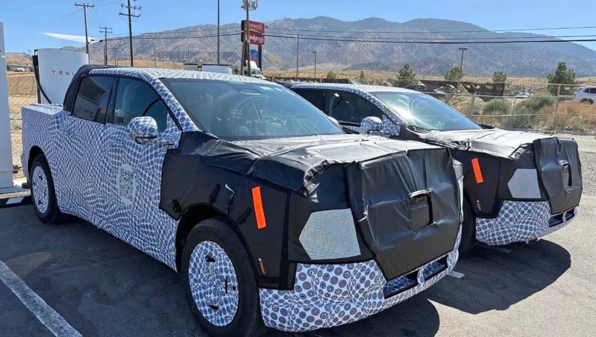 Ranchero EV Pickup Truck Two Fathom EVs spotted @ Tesla supercharging station in California IMG_5321