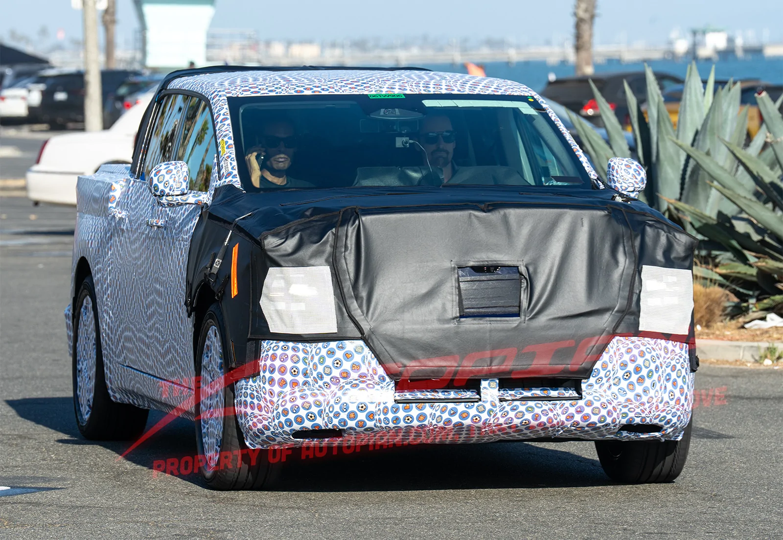 Ranchero EV Pickup Truck First Sight!! $30k midsize EV pickup Ranchero prototype spied 📸 SPOTTED! $30k midsize EV pickup Ranchero prototype first sighting! 2