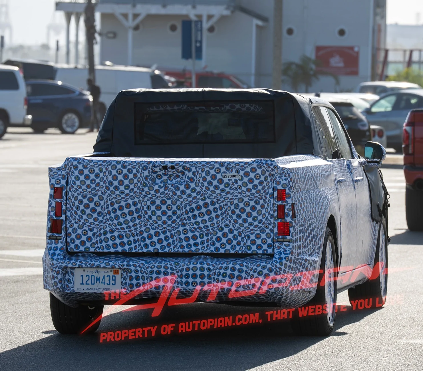 Ranchero EV Pickup Truck First Sight!! $30k midsize EV pickup Ranchero prototype spied 📸 SPOTTED! $30k midsize EV pickup Ranchero prototype first sighting! 3