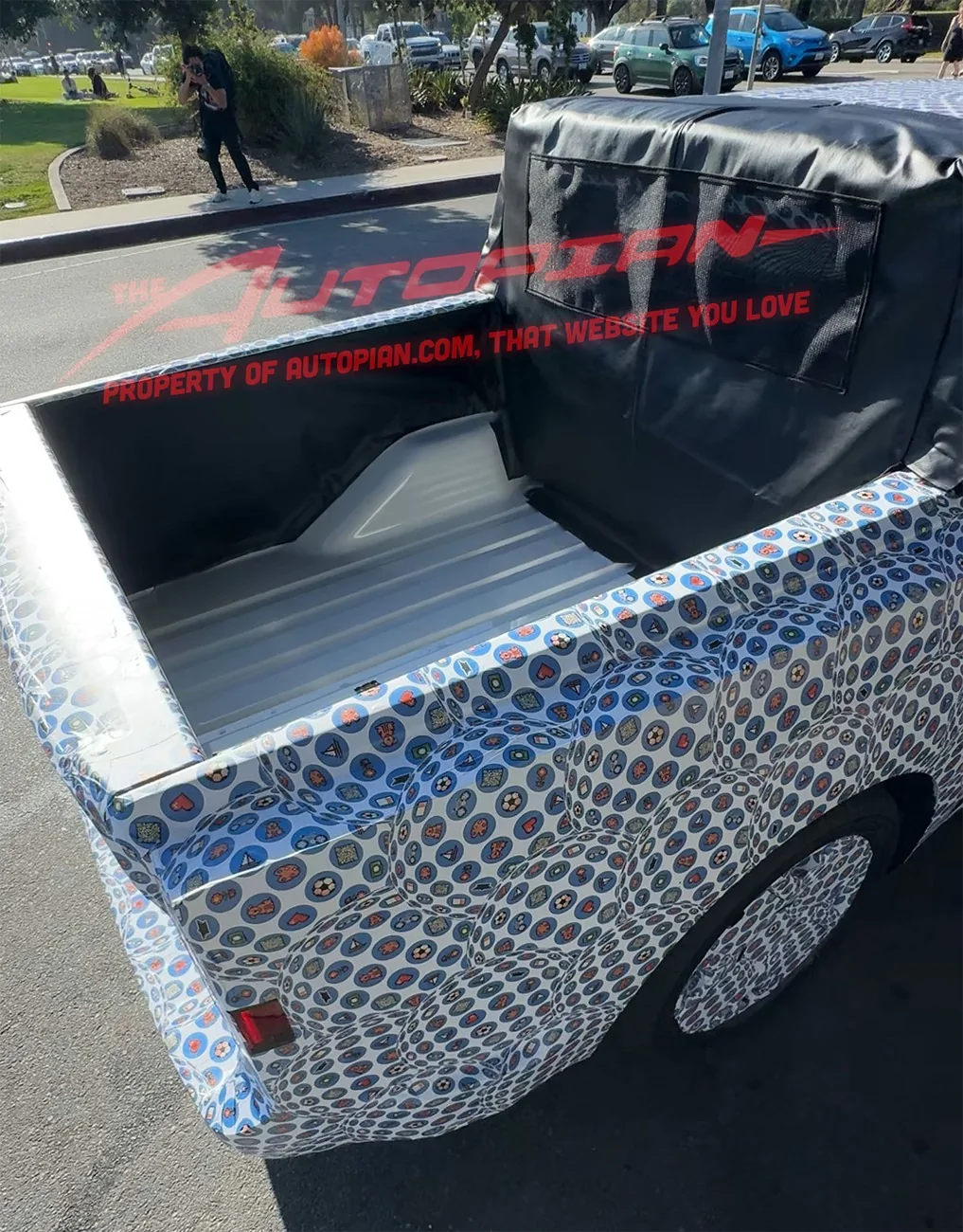 Ranchero EV Pickup Truck First Sight!! $30k midsize EV pickup Ranchero prototype spied 📸 SPOTTED! $30k midsize EV pickup Ranchero prototype first sighting! 4