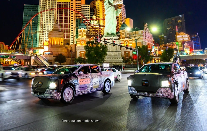 New official video: Ford Fathom in the Wild (Las Vegas detour during hot weather testing)